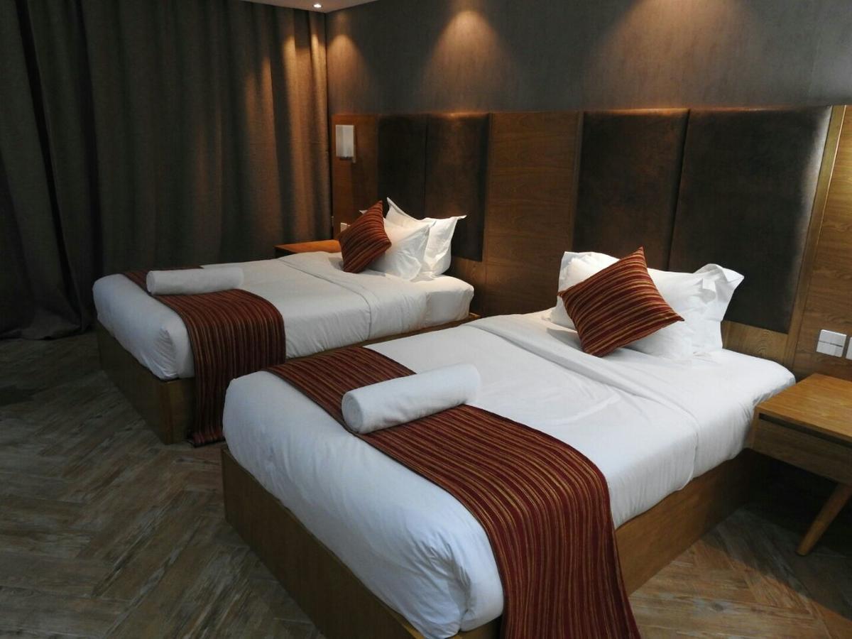 The Alps Hotel Накуру Екстериор снимка